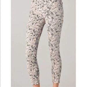 J Brand Sugar Cane Floral Cropped Capri Skinny Jeans Size 26